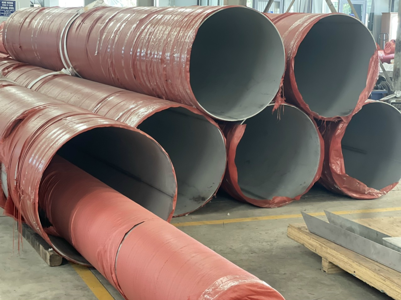 ỐNG INOX DN 600|ỐNG INOX PHI 609.6 TP 304L/316L - ASTM A312