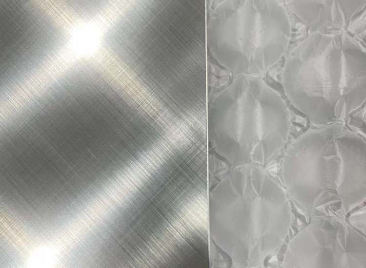 TẤM INOX XƯỚC CHÉO MÀU TRẮNG