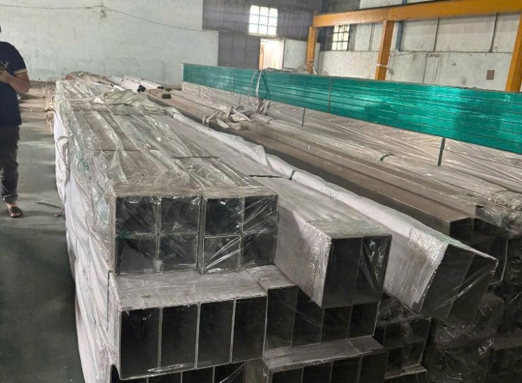 HỘP INOX CHỮ NHẬT 304|316 - 150 x 200 x 9.0MM