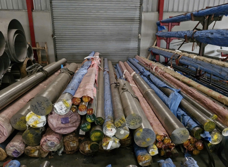 LÁP TRÒN ĐẶC 316- PHI 270|STAINLESS STEEL 316 ROUND BAR , Diameter 270mm