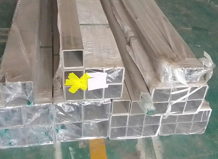 HỘP VUÔNG INOX 304/316 80 x 80 x 4.0MM