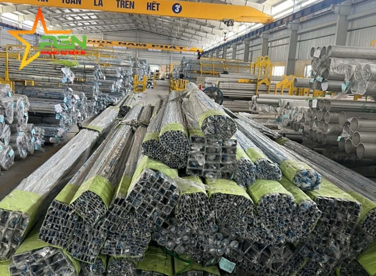 HỘP CHỮ NHẬT INOX 304/316 - 200 x 300 x2.0MM