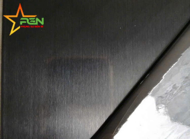 TẤM INOX XƯỚC RỐI ĐEN