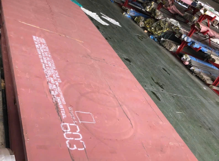 THANH LA ĐÚC 304 SỌC XƯỚC : 50 x 5.0 x 4000/6000MM/HL- LẬP LÀ INOX - Stainless Steel Flat Bar